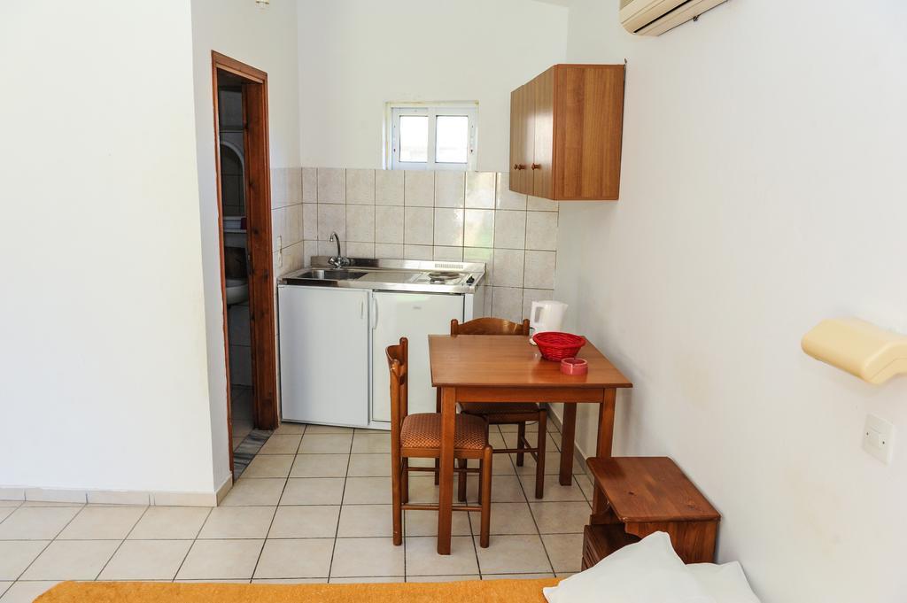 Hotel Margaret Kremastí Quarto foto